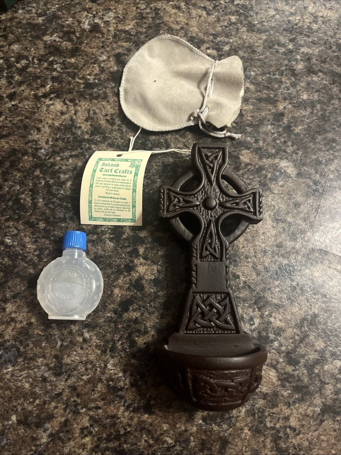 Island Turf Crafts Celtic Cross With Holy Water Made In Ireland Rare