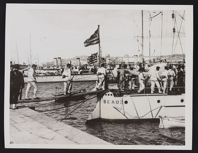 Photo:Piraeus Greece 1935 Greek Navy Destroyer Velos Mutiny Harbor