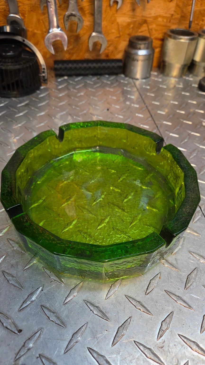 Vintage Large Avocado Green Textured Glass Ashtray Octagonal Mid Century Vintage Large Avocado Green Textured Glass Ashtray Octagonal Mid Century