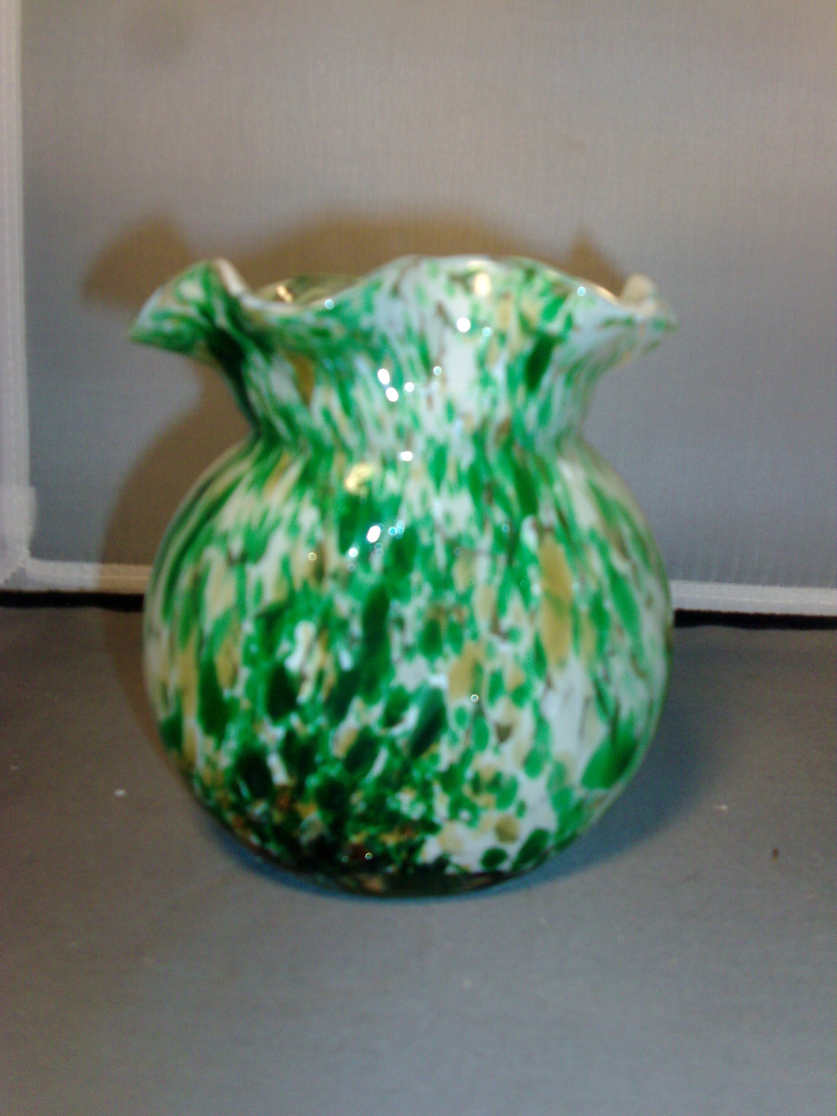 Antique 19th century Victorian Slag Glass Pouch Vase Green & White 