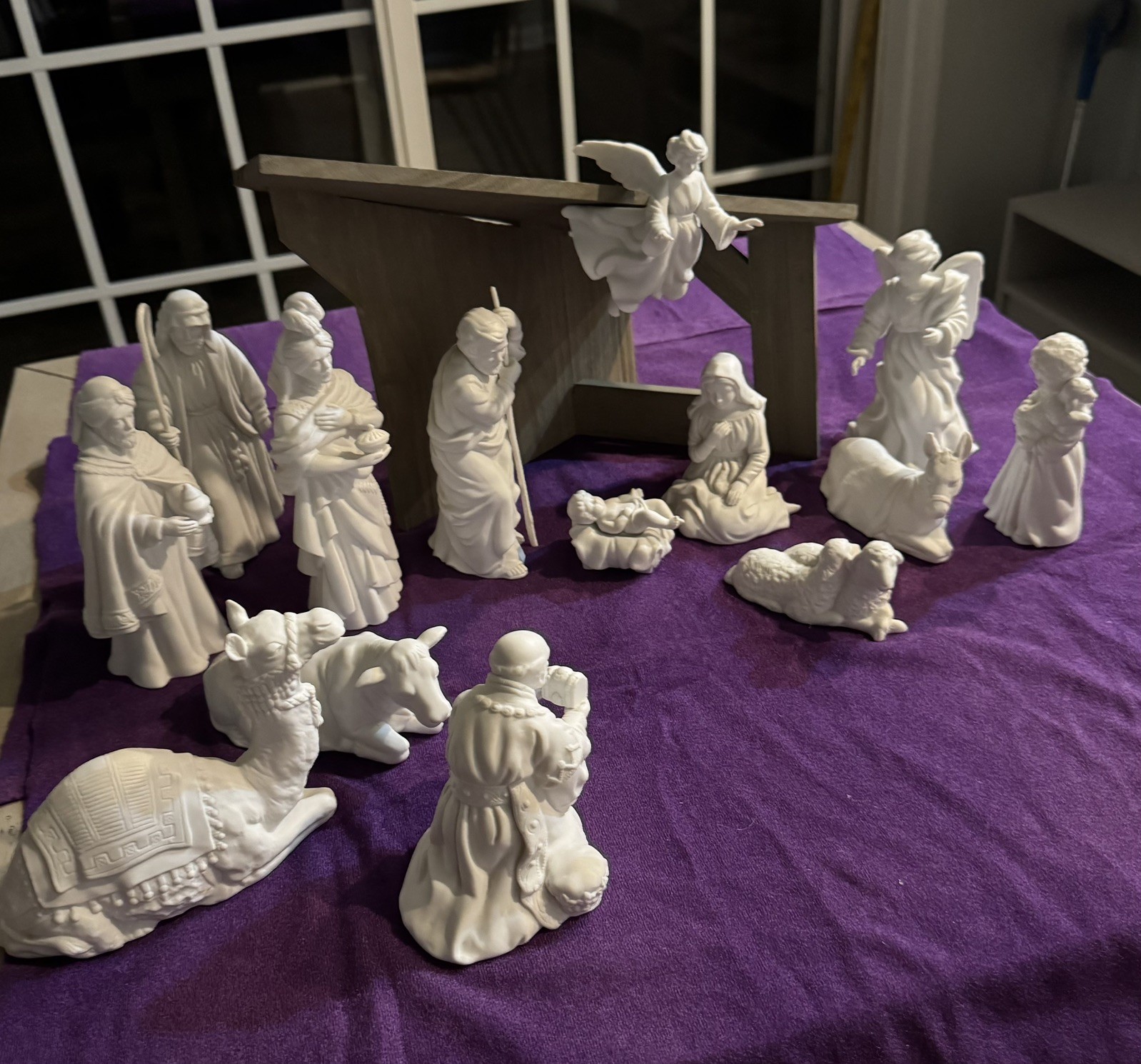 Vintage Avon White Porcelain Nativity Set 15 Pcs Lot 1981-1987 Original Boxes