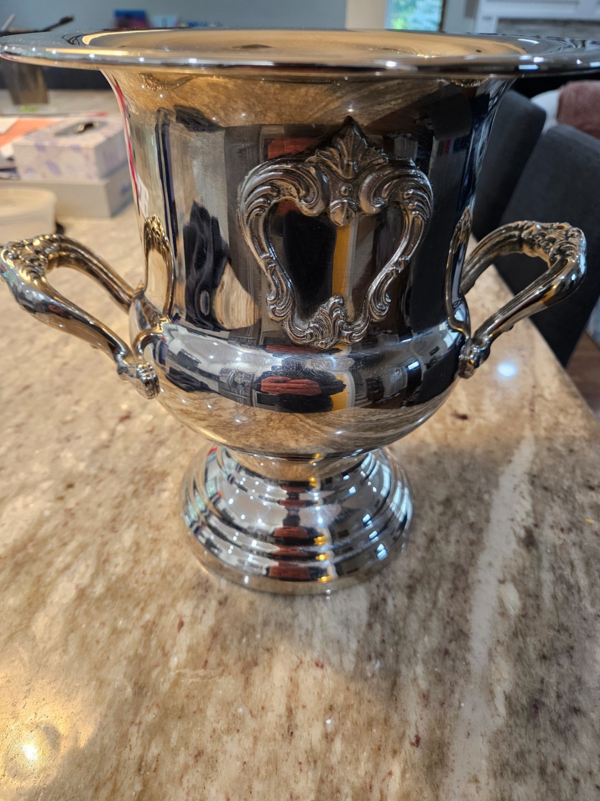 Gorham Chantilly Duchess Silver Plated Brass Champagne Ice Cooler Chiller Bucket Gorham Chantilly Duchess Silver Plated Brass Champagne Ice Cooler Chiller Bucket