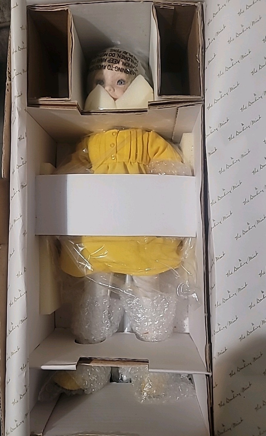 1968 Morton Salt Umbrella Girl, By Nancy Leslie Danbury Mint