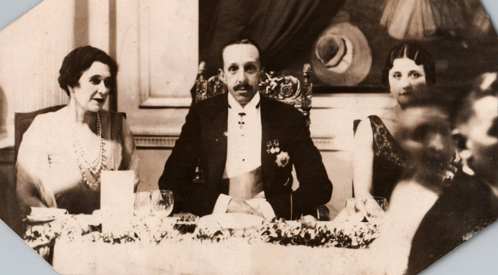 1920s ALFONSO XIII SPAIN KING PORTRAIT AT SENATE VINTAGE ORIG PHOTO MA18