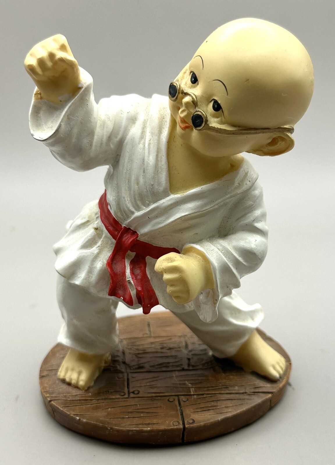 Chinese Resin Shaolin Monk King Fu Martial Arts Figurine 