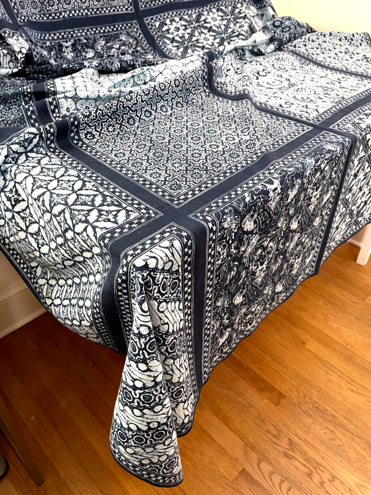 Vintage Indonesian Indigo Cotton Batik Handmade Extra Long Tablecloth YY949
