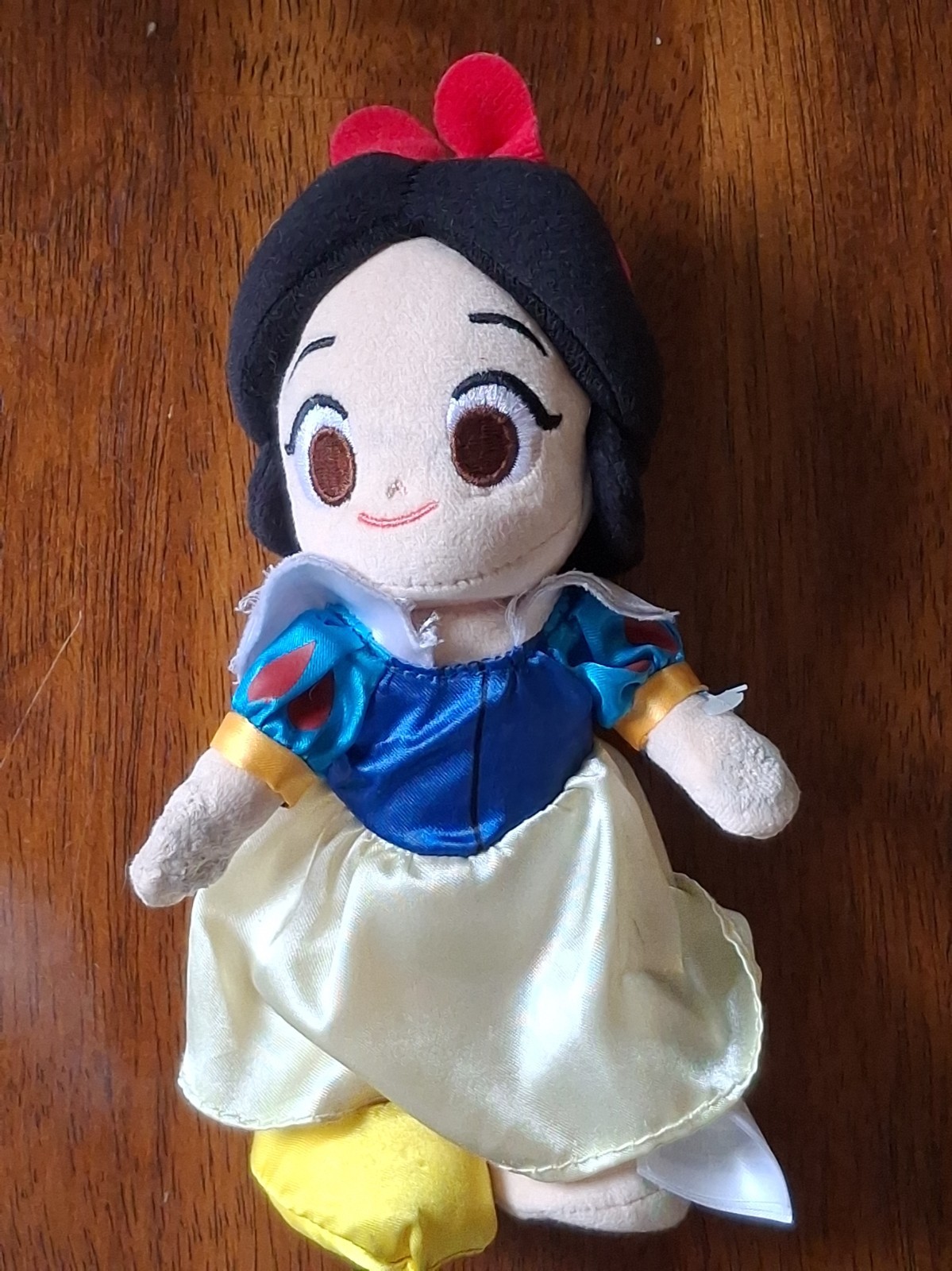 Disney Nuimos Snow White Nuimo Plush Doll Rare