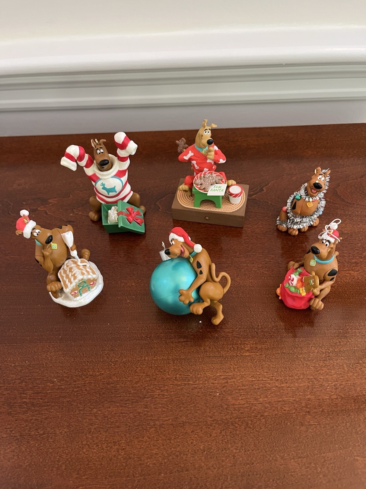 Hallmark Scooby Doo Ornament Lot of 6