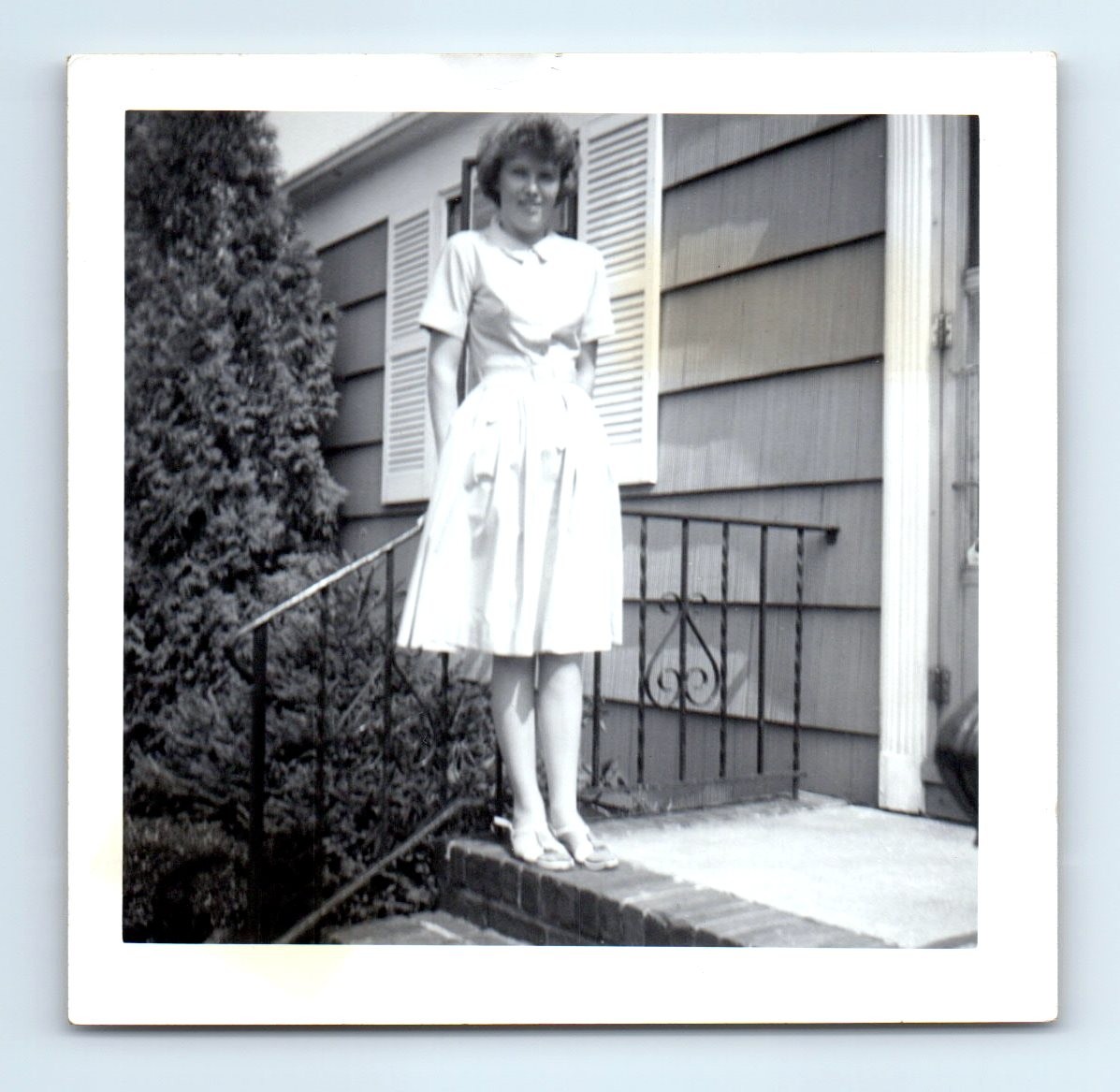 Old Vintage Square Photo SOLO LEGGY WOMAN OUTSIDE HOUSE DRESS SNAPSHOT