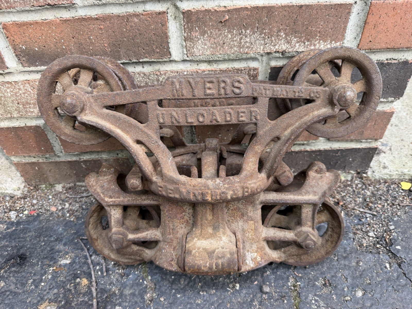 Vtg Myers Porter Cast Iron Barn Hay Trolley Carrier Pulley Farm Tool Industrial