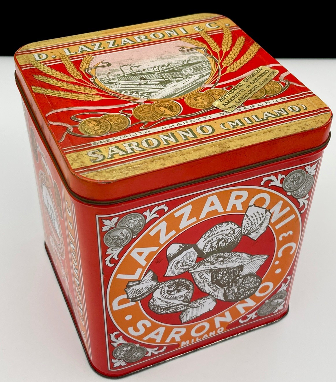 Vintage D. Lazzaroni Amaretti Di Saronno Italian Cookie Tin Milano Fabbrica Vintage D. Lazzaroni Amaretti Di Saronno Italian Cookie Tin Milano Fabbrica