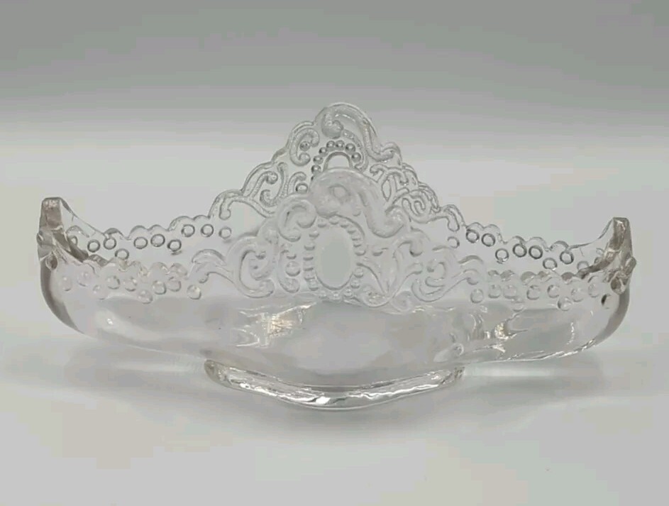 Vintage EAPG Clear Glass Olive Relish Serving Dish Vintage EAPG Clear Glass Olive Relish Serving Dish