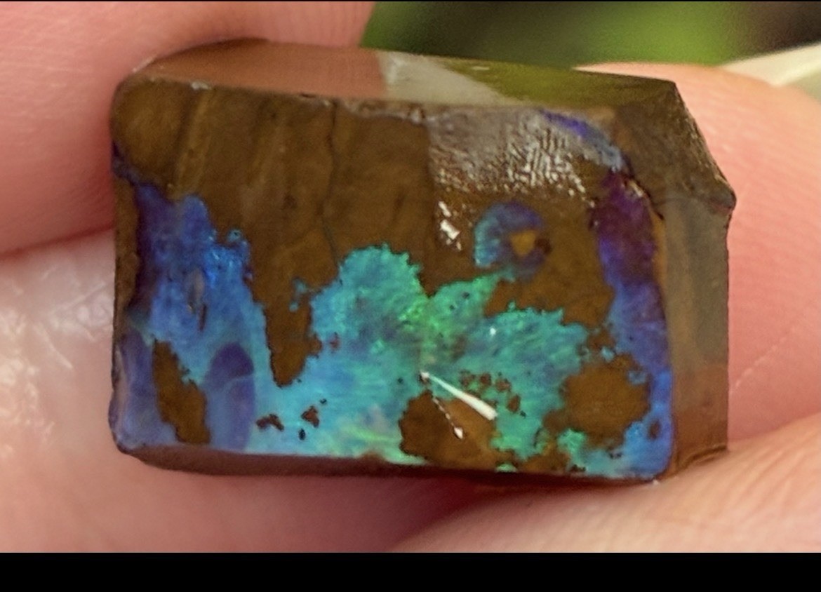Beautiful 15ct Australian Boulder Opal Rough Loose Green Blue Purple Specimen