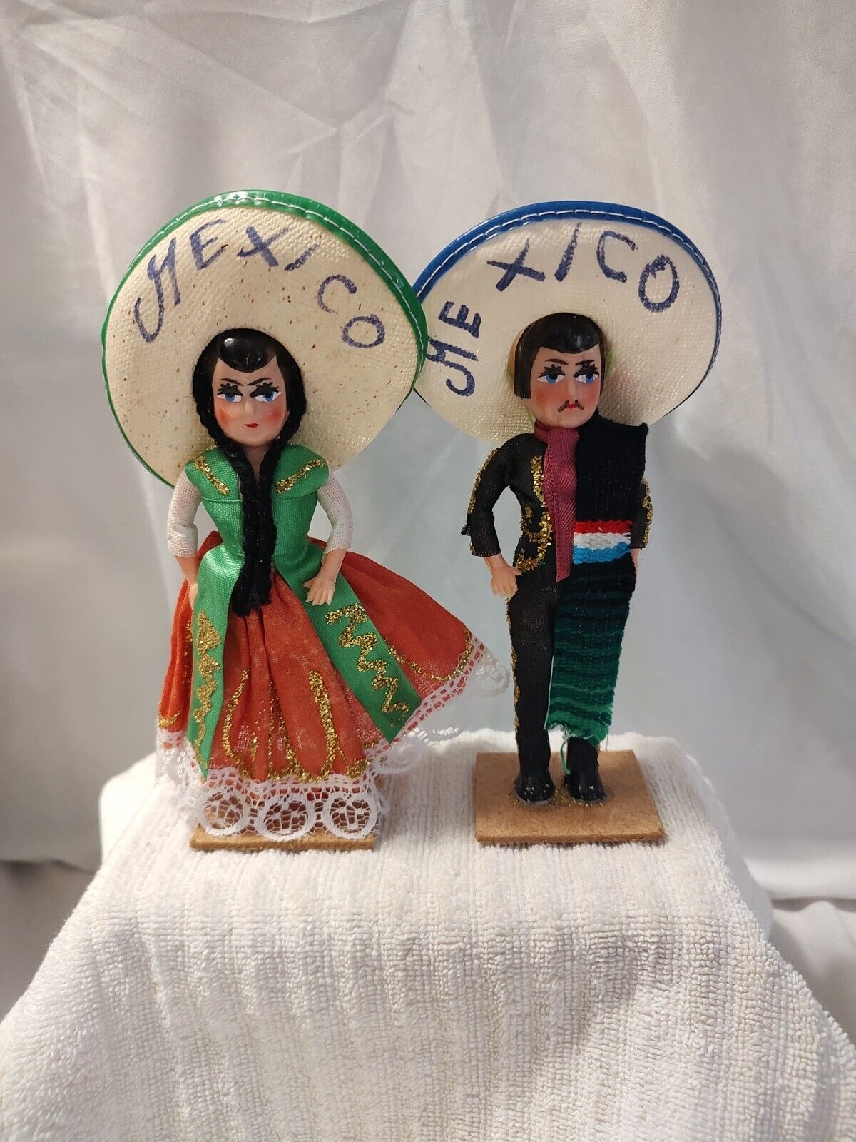 Vintage Mexican Plastic Couple Hand Painted Face Folk Art Souvenir Dolls 8 1/2”