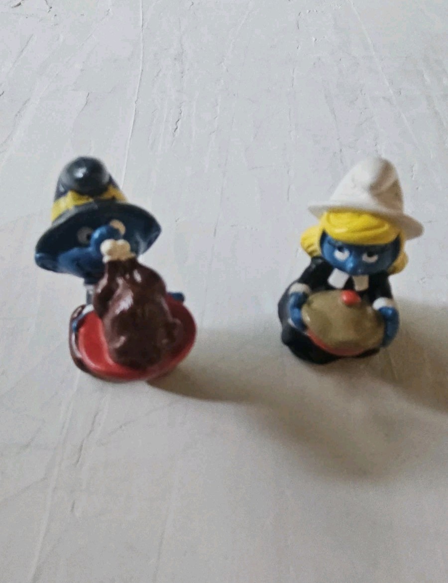 Smurf & Smurfette Thanksgiving Set Figures Vintage Peyo
