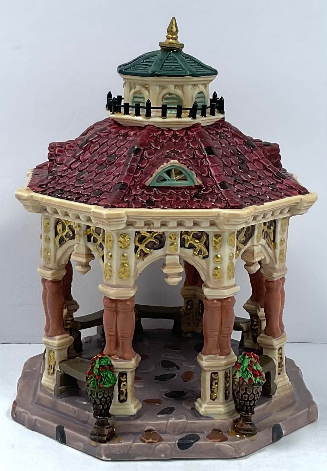 Vintage Lemax Village Collection Gilded Gazebo #53532 Excellent Condition 2005