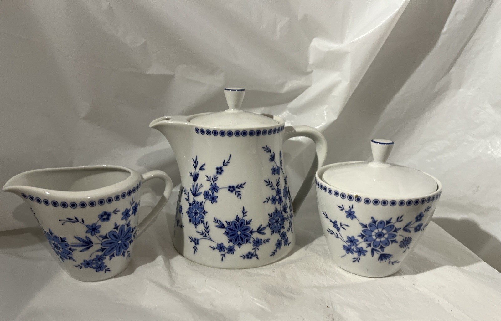 Vintage Seltmann Weidenc Bavarian Blue Doris Tea Pot Sugar Creamer Set Germany