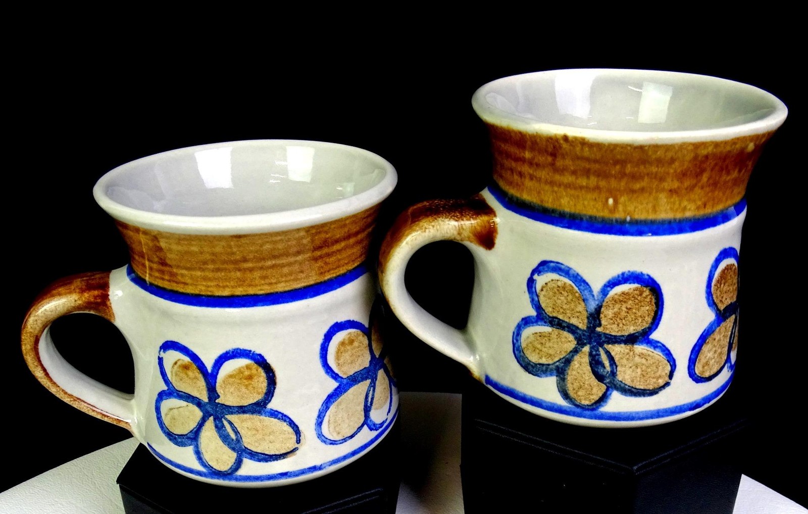 Metlox Poppytrail Vernon Bandero Stoneware 2 Piece Vintage 3 5/8\