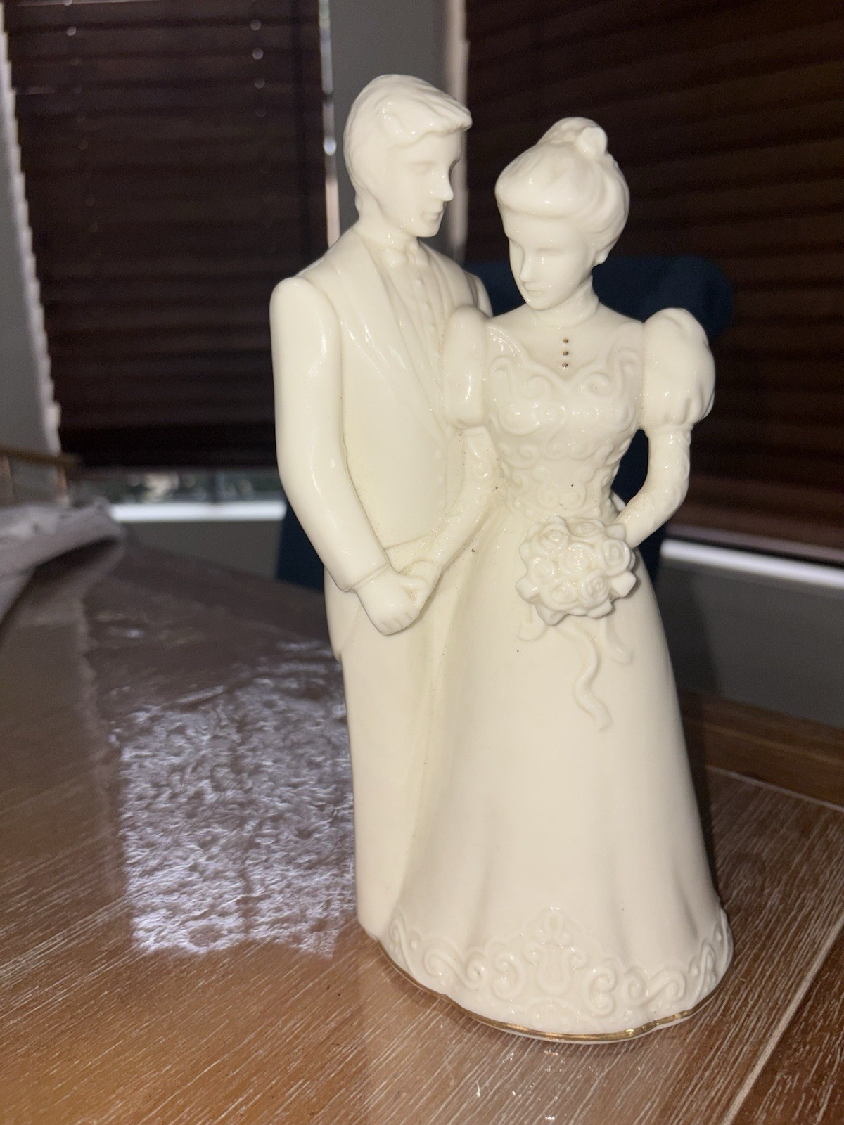 Vintage 1995 San Francisco Music Box Company Bride And Groom Wedding Figurine 