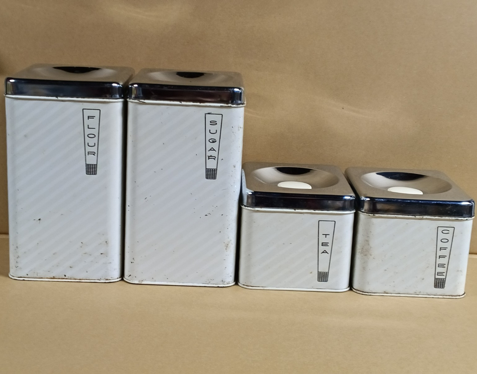 Vintage Lincoln Beautyware Metal White & Chrome Canisters Set 4 Kitchen Vintage Lincoln Beautyware Metal White & Chrome Canisters Set 4 Kitchen