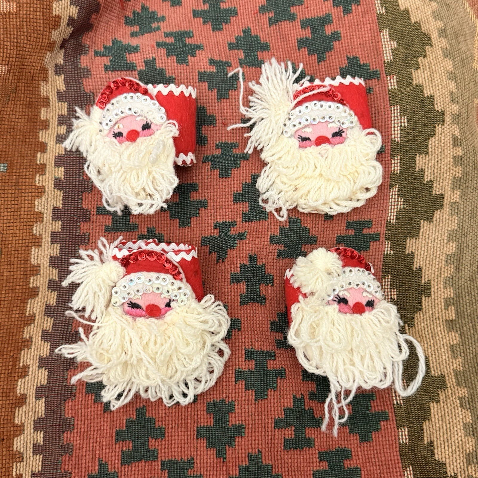 Vtg Sequin & Felt Santa Claus Christmas Handmade Ornament Napkin Holders Set 4