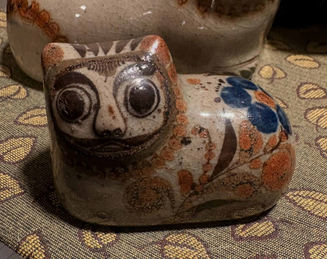 Vintage Jorge Wilmot Tonala Mexican Pottery Glazed Stoneware small Cat & Flower