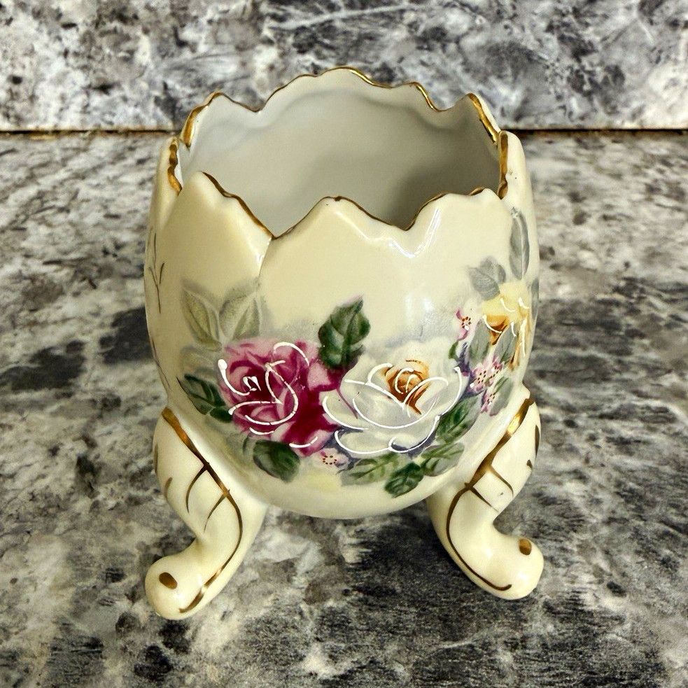Vintage Inarco porcelain cracked egg vase with hand-painted roses and gold trim