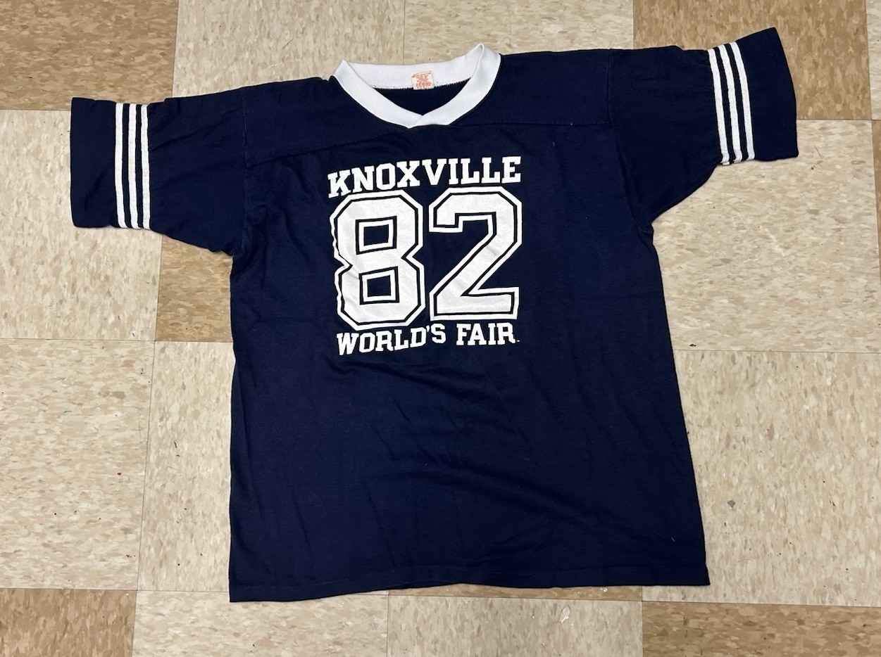 Vintage 1982 Knoxville World's Fair Jersey Shirt XL Vintage 1982 Knoxville World's Fair Jersey Shirt XL