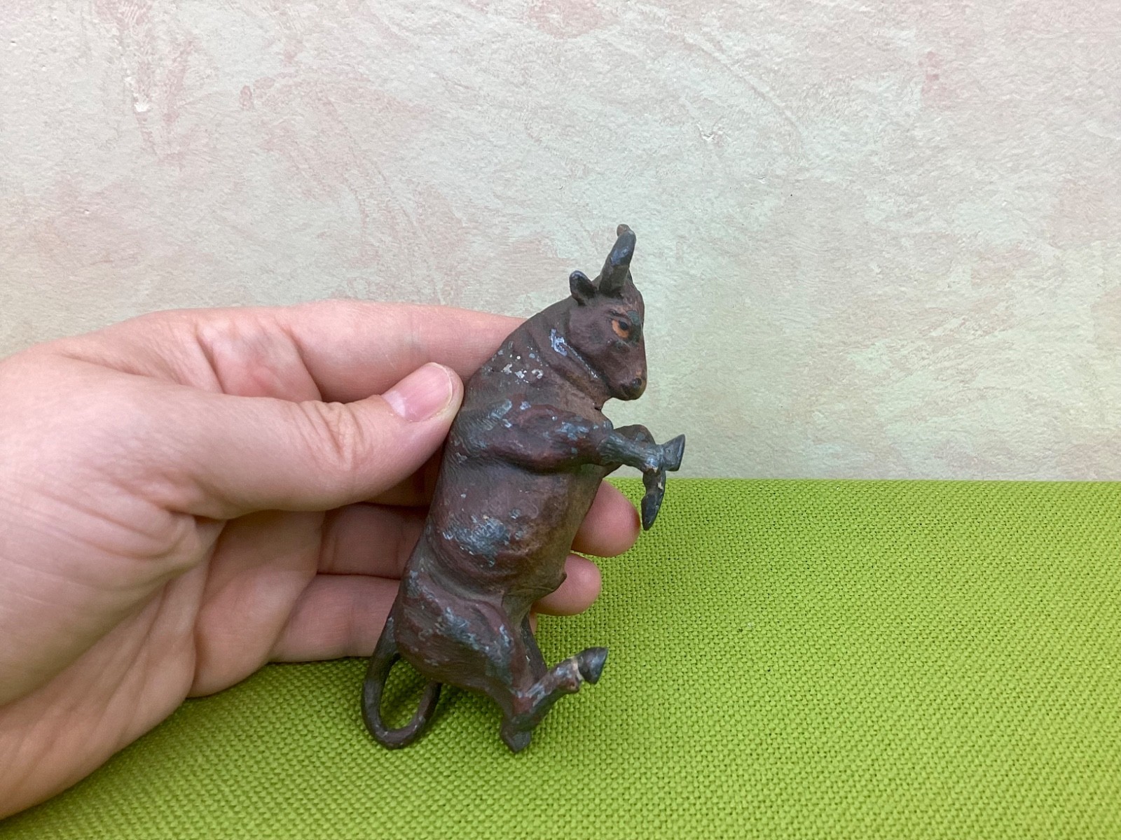Antique Austrian Vienna Cold Painted Bronze Bull Figure 4 inches Early 1900s