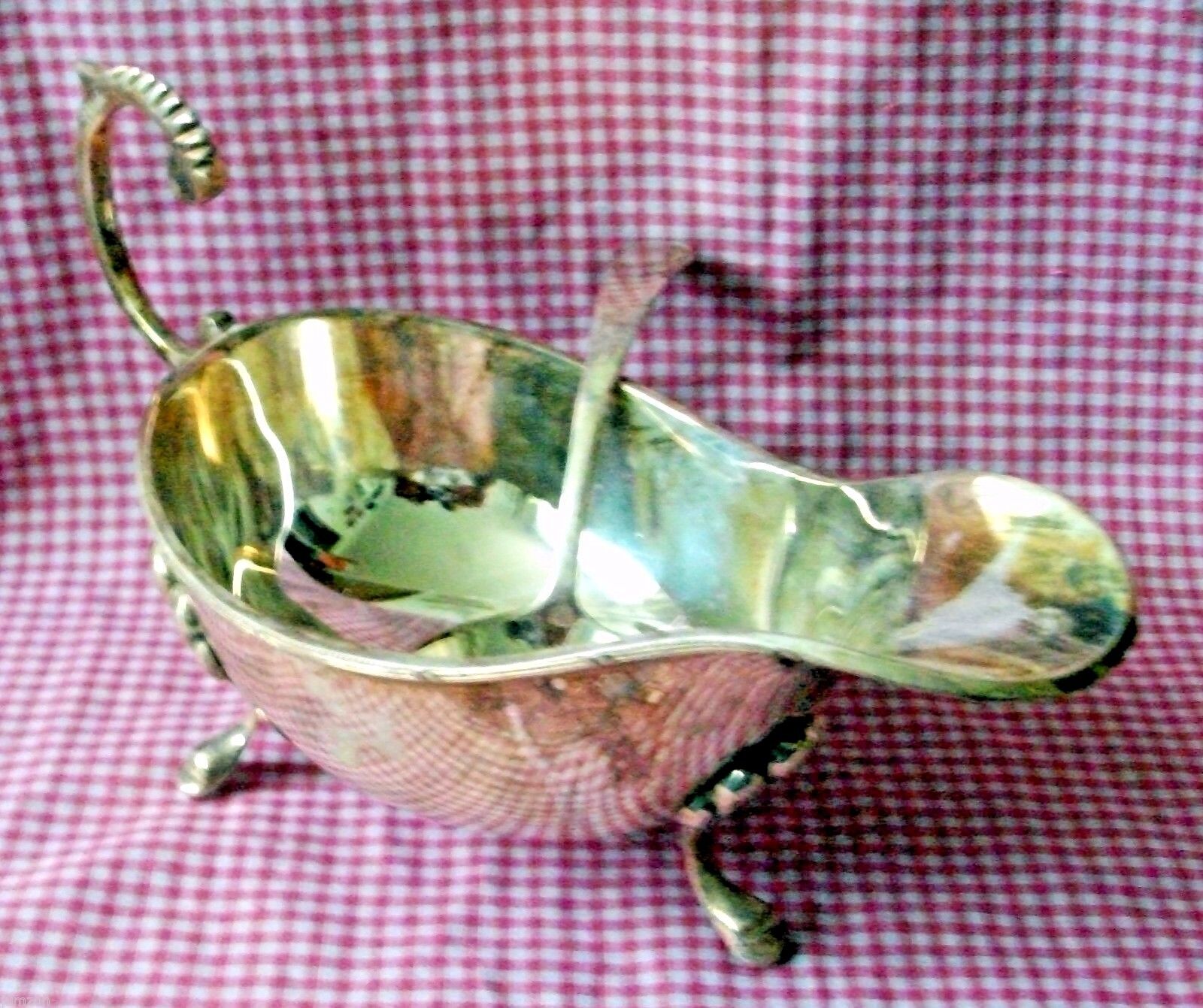 Vintage Silver Plated Gravy/Sauce Boat with footed Base + ladle spoon