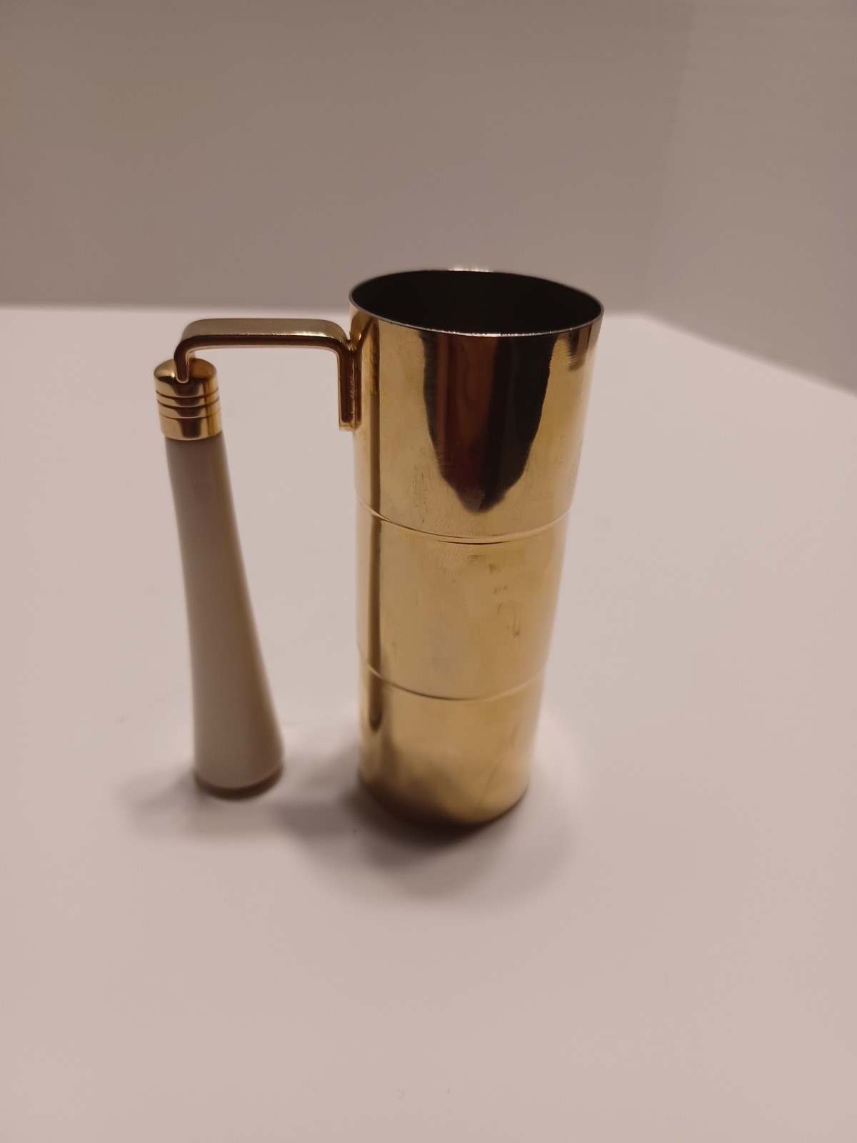 Vintage 1960s Glo-Hill Barmates Brass Jigger White Bakelite Handle Canada
