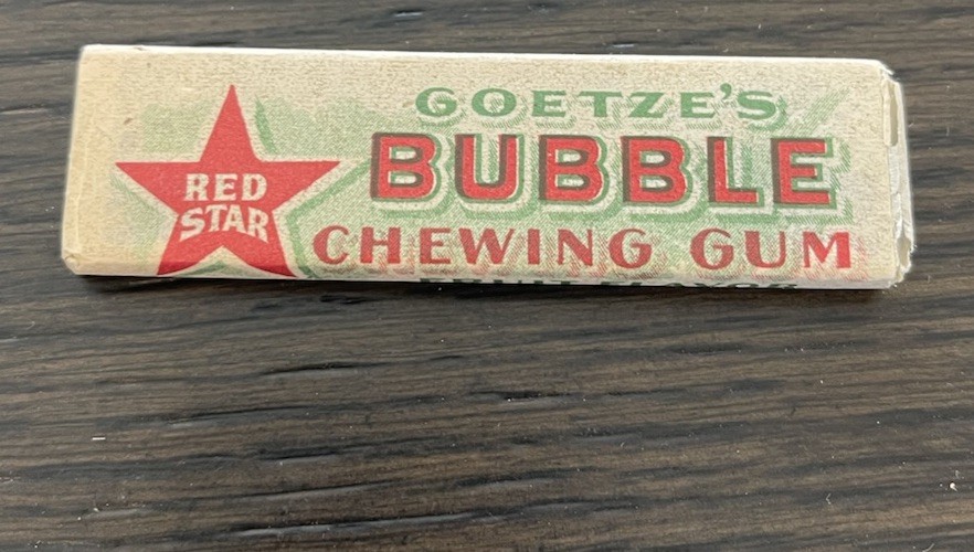 Vintage 1920’s GOETZE’S BUBBLE CHEWING GUM  2-Stick Sealed Pack  New Old Stock