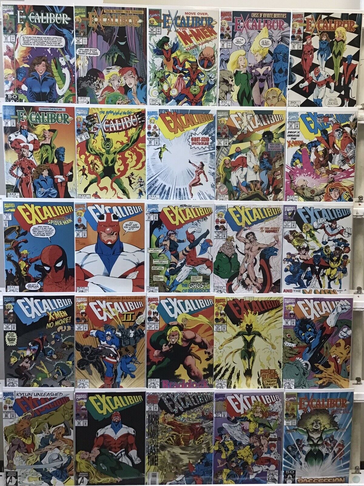 Marvel Comics - Excalibur - Comic Book Lot Of 25