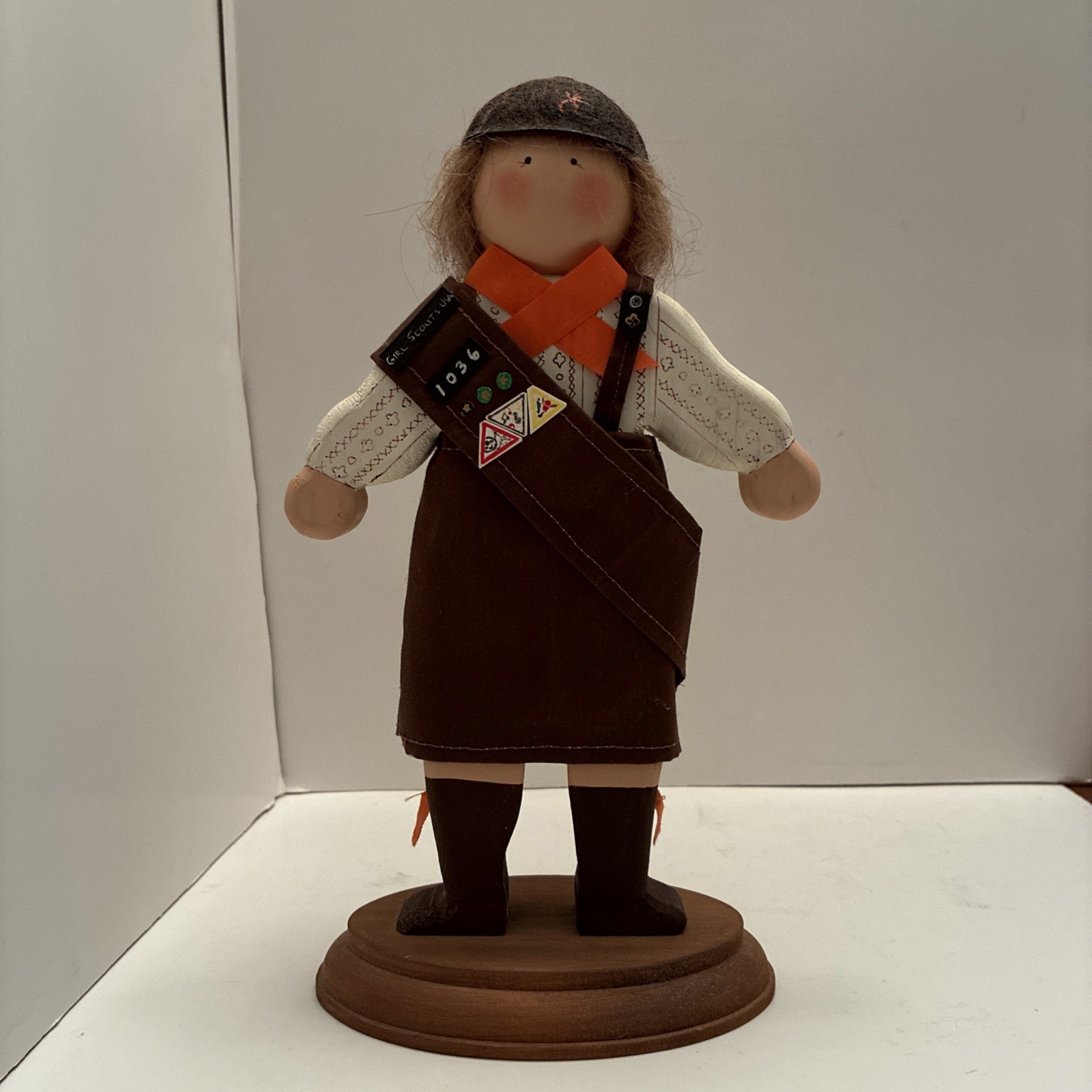 Vintage Artisan-Crafted Girl Scout Brownie Wooden Peg Doll Signed G. Hay ‘92