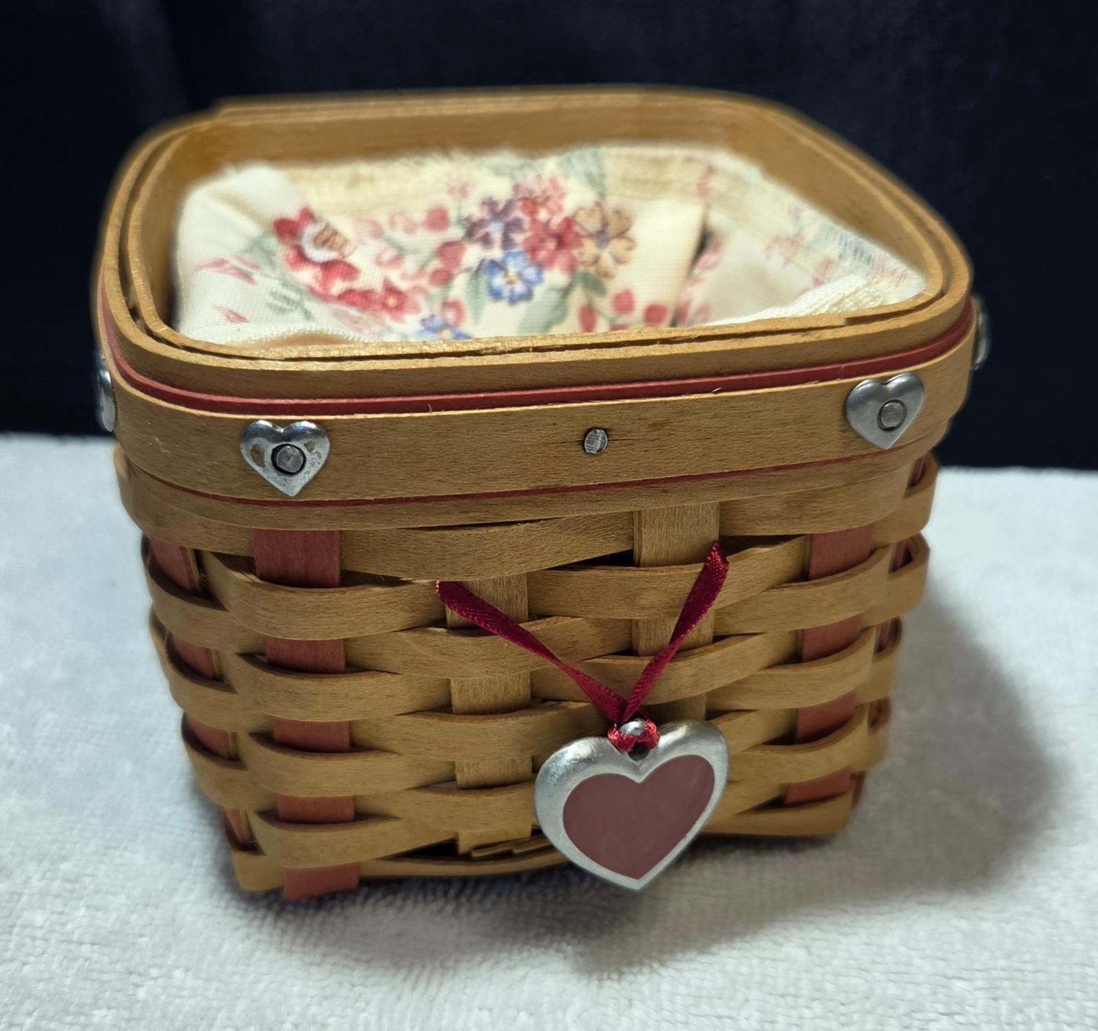 Longaberger Sweetest Gift Basket 2002 Fabric & Plastic Inserts Sweetheart Ser.