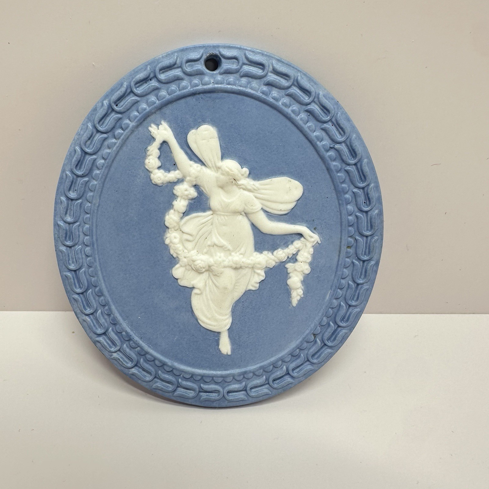 2010 Wedgwood Blue White Jasperware Fairy Christmas Ornament Floral Garland