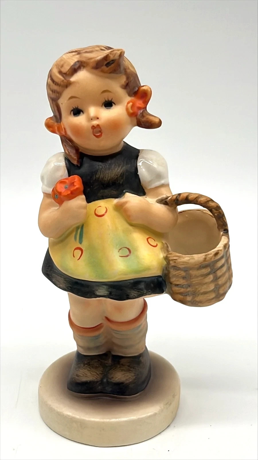 Vintage Hummel Goebel “Sister” #98/0 Girl With Basket & Flower W Germany 5.5” 