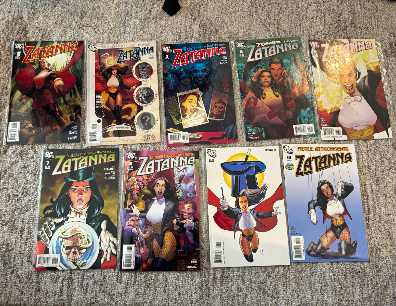 Zatanna #1-10 2010 DC Comics Paul Dini Lot of 9 Missing #4 First Print Zatanna #1-10 2010 DC Comics Paul Dini Lot of 9 Missing #4 First Print
