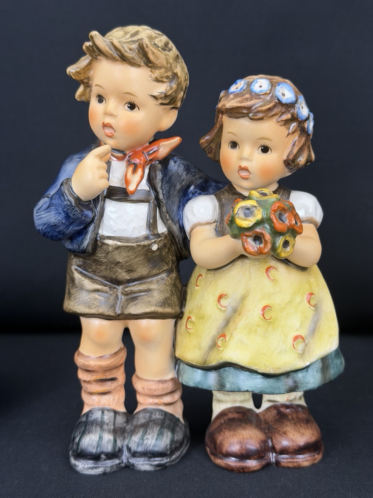 Goebel Hummel We Congratulate 260/F Jumbo Nativity Master Signed
