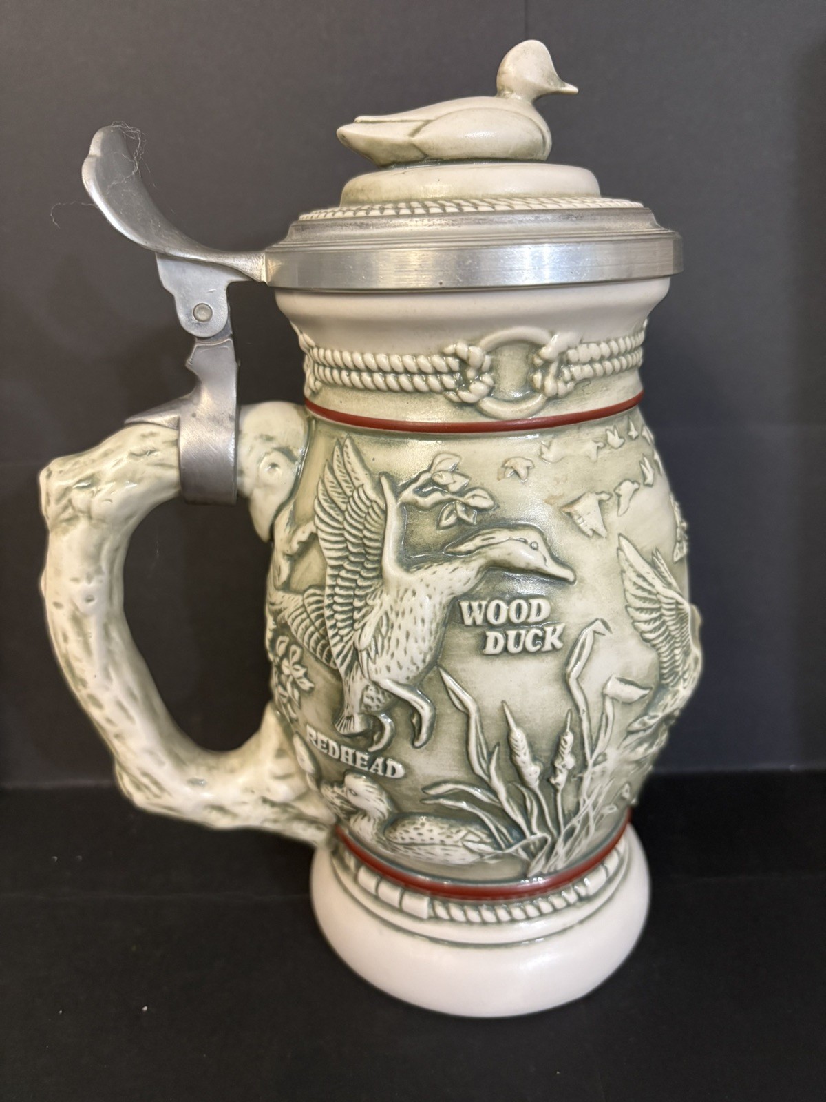 Avon 1988 Ducks of the American Wilderness Beer Stein Vintage Collectible