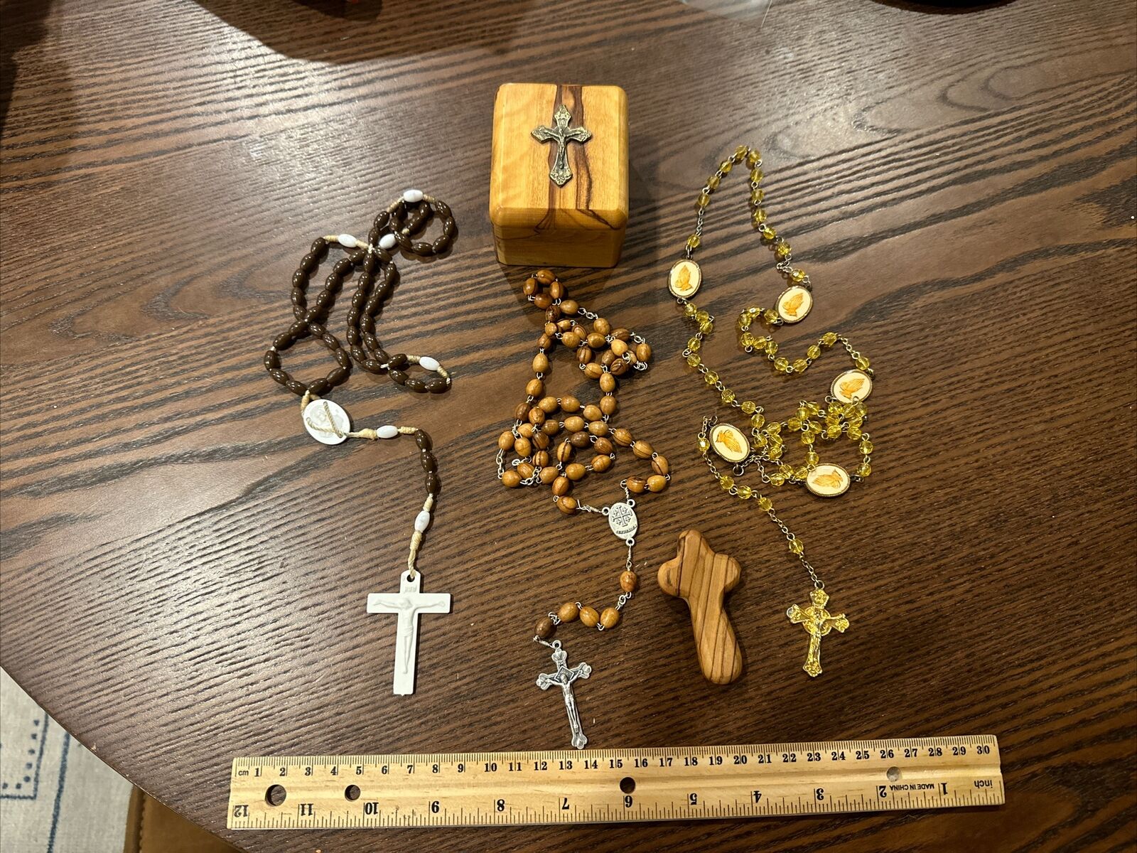Lot Of Vintage Rosary’s Nice C
