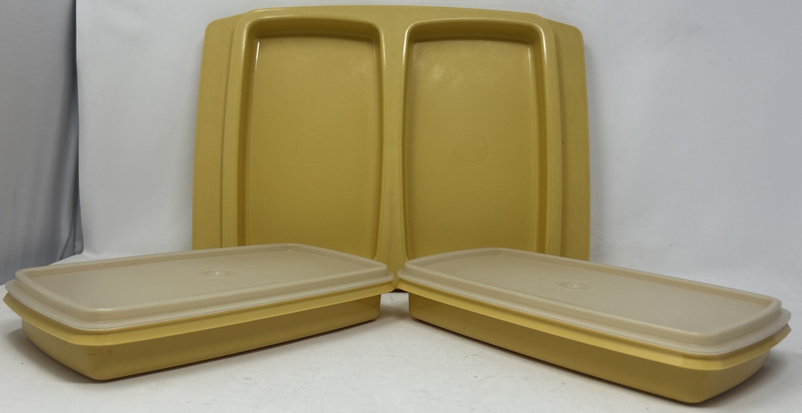 Vintage Tupperware Harvest Gold Carrier Deli Keepers 5-pc set