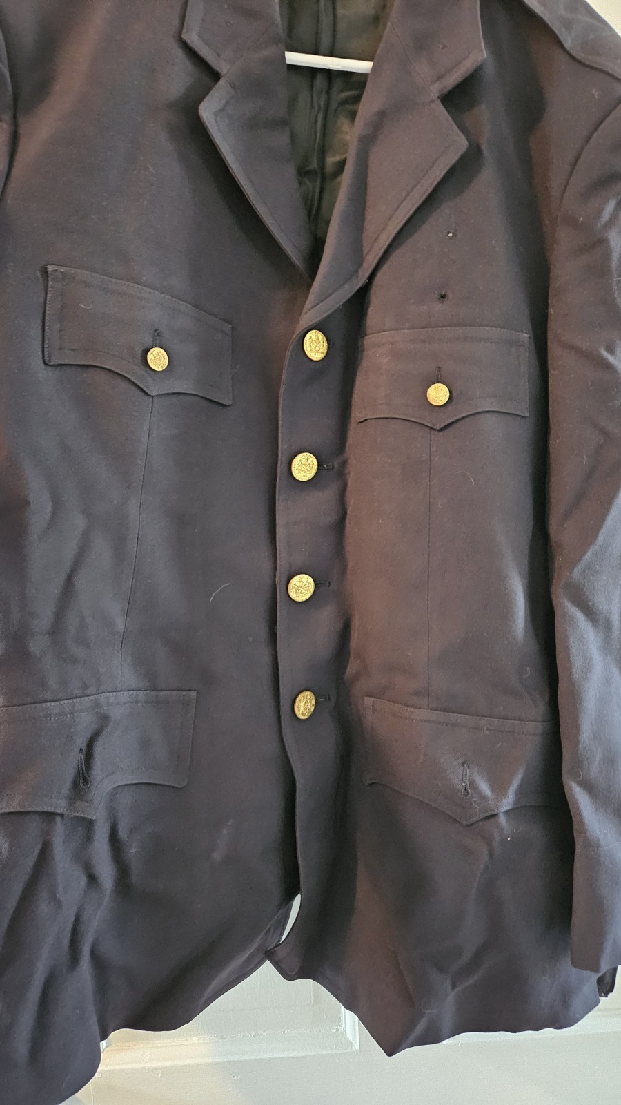 **VINTAGE** RARE NYPD JACKET APPX SIZE 44, OBSOLETE, FROM 1980\'S, BRASS BUTTONS