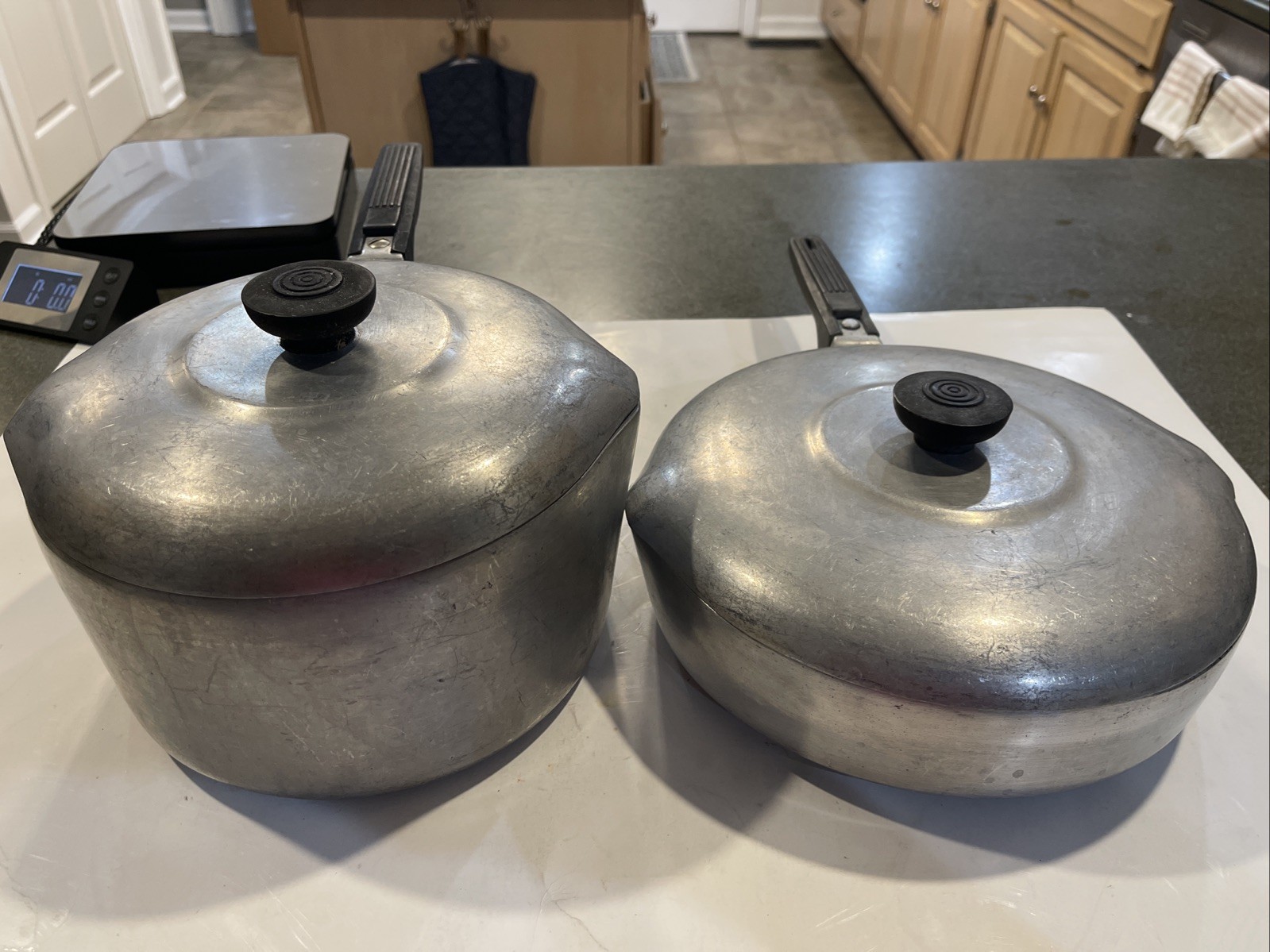 Vintage Wagner Ware Sidney -0- Magnalite Skillet 4508M & 4qt Pot Original Lids Vintage Wagner Ware Sidney -0- Magnalite Skillet 4508M & 4qt Pot Original Lids