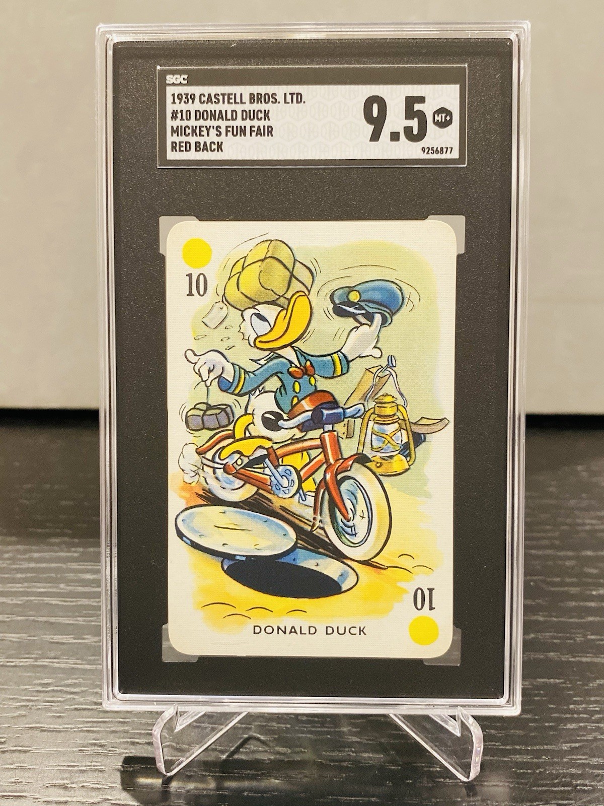 1939 CASTELL BROS MICKEY'S FUN FAIR DISNEY DONALD DUCK SGC 9.5 HIGHEST GRADED