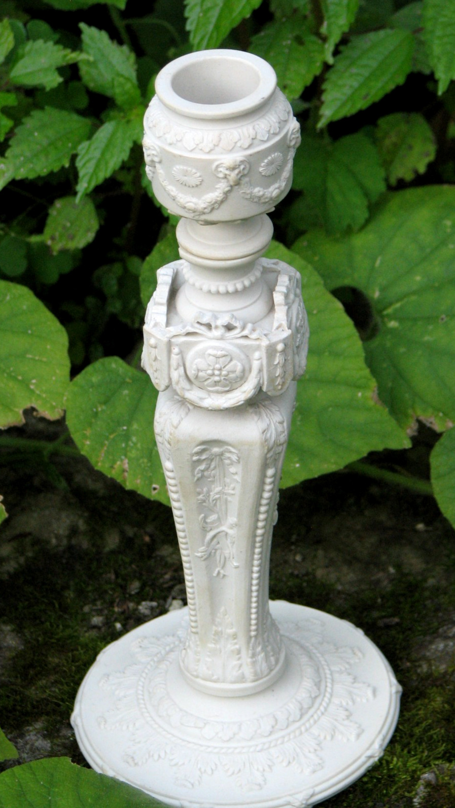 WEDGWOOD 19 C. XRARE VERY ELABORATE PARIAN WITH TROPHIES CANDLESTICK LOOK