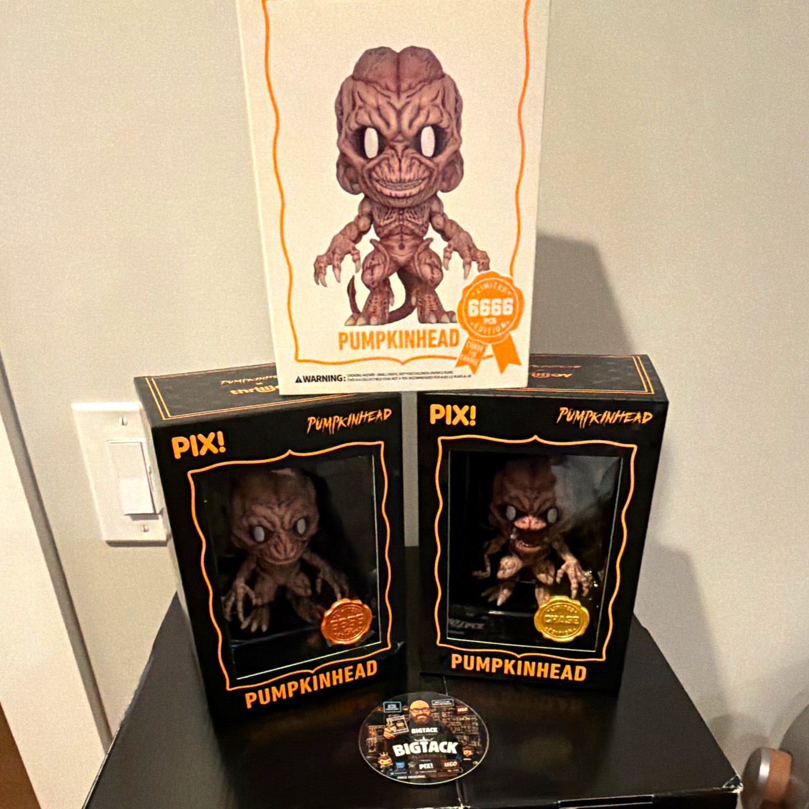 Thrilljoy PIX Pumpkinhead Hero & Chase Vinyl Figure LE 6666 pcs