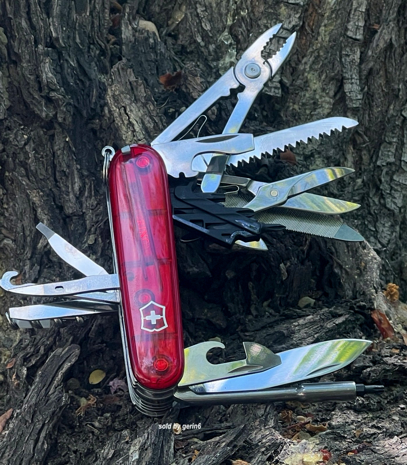 Swiss Army Original Cybertool 41 Red Translucent Knife, Victorinox 1.7775.T, NIB