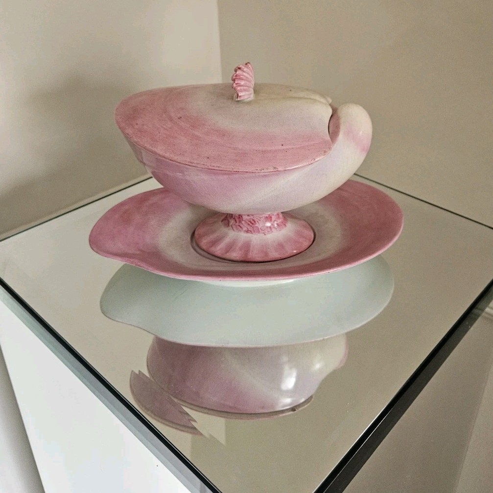 Antique 1882 Wedgwood Pink Pearlware Shell Tureen Set Lid Underplate 6\