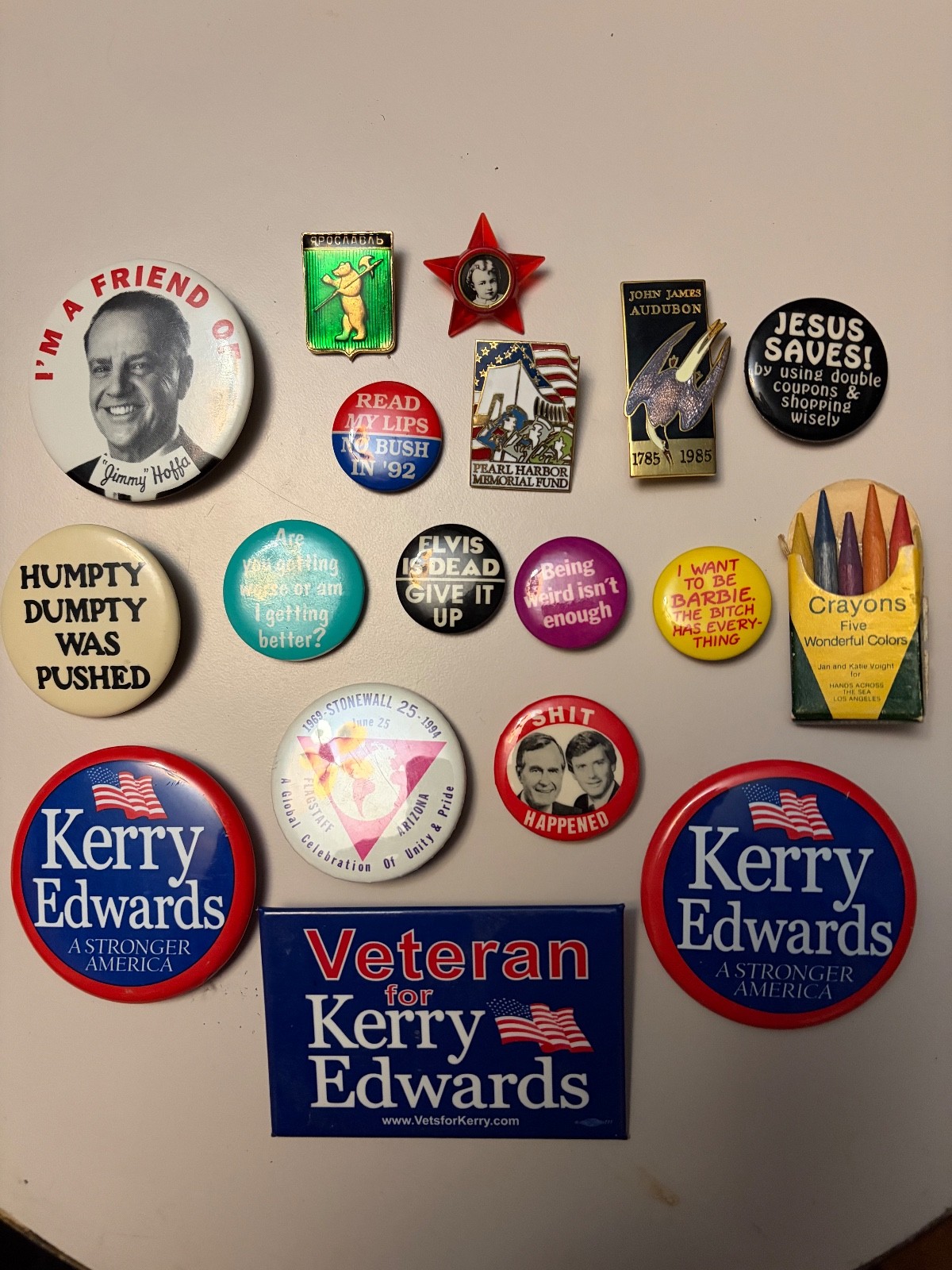 Lot Of 18 Vintage Political, Comical ,Historical Pin Buttons 